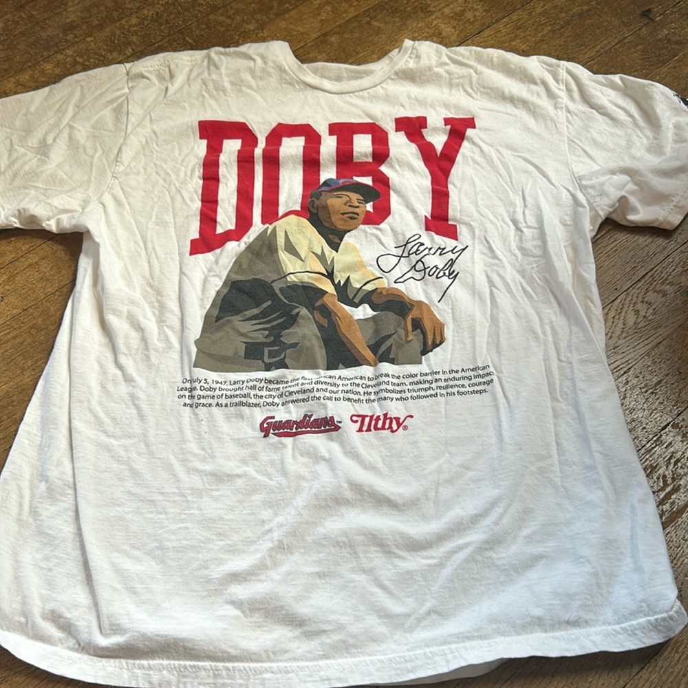 Cleveland Guardians Larry Dobson short sleeve tee